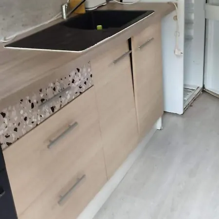 Campeggio Mobilhome Vintage Dans A La Ferme